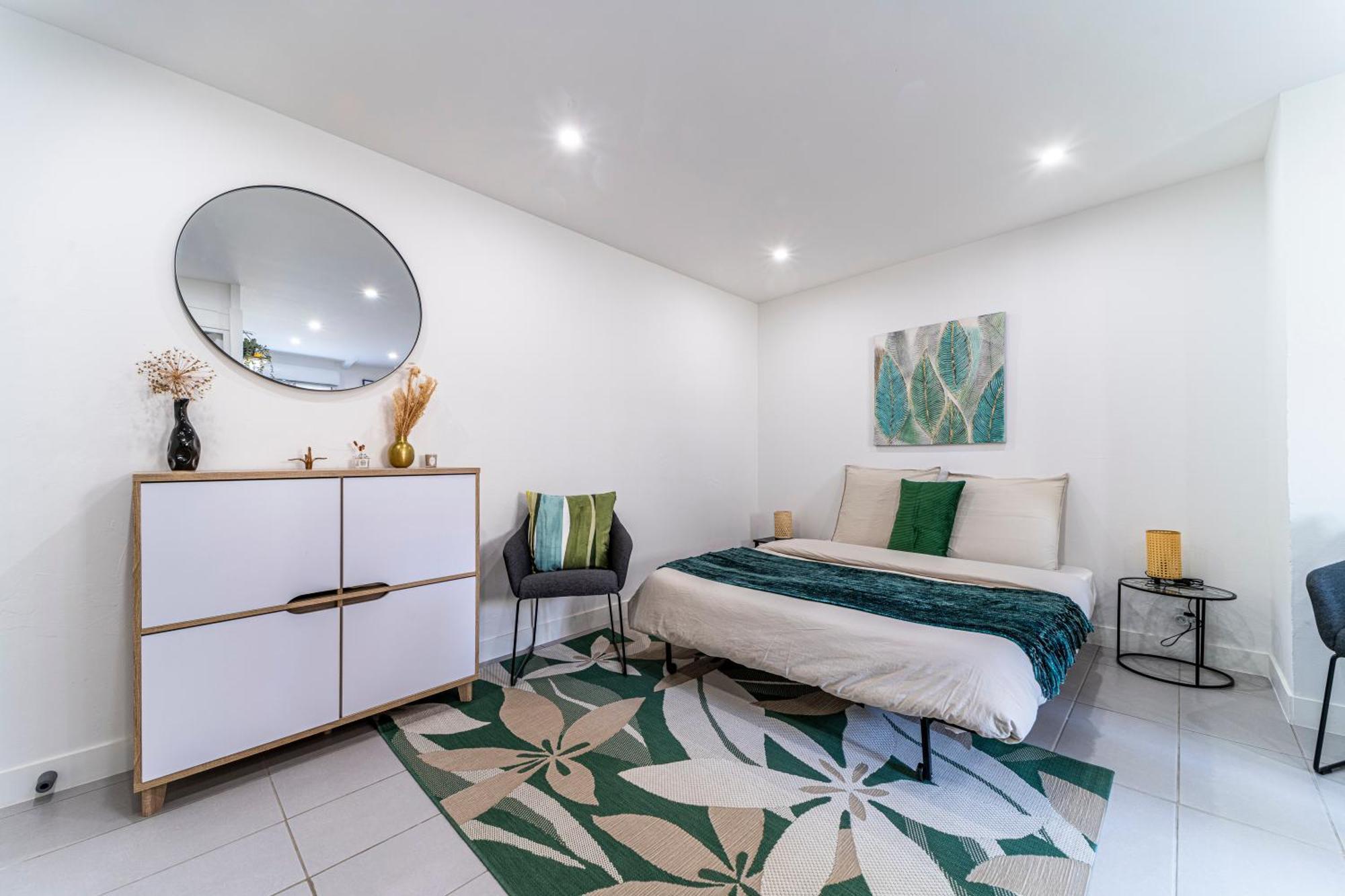 Appartement Le Cosy - Free Parking - Proche Gares Lille - Netflix - Wifi à Mons-en-Baroeul Extérieur photo