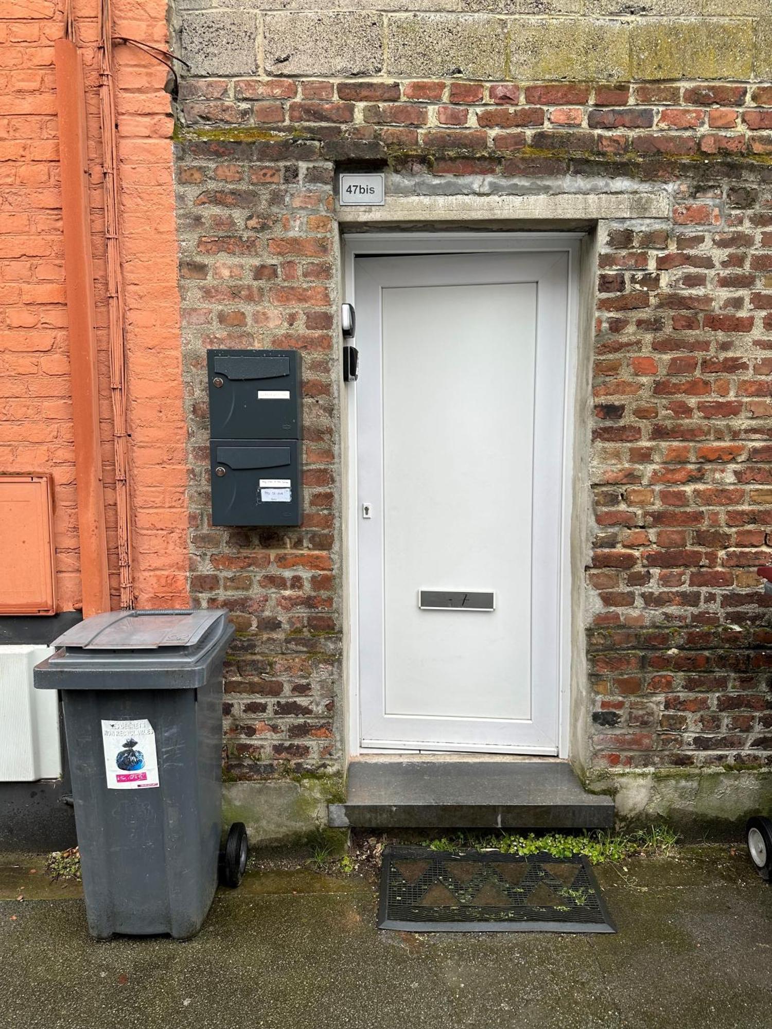 Appartement Le Cosy - Free Parking - Proche Gares Lille - Netflix - Wifi à Mons-en-Baroeul Extérieur photo